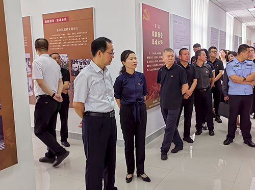 通化市举办“烽火铸魂  荣光永续”纪念中国人民抗日战争暨世界反法西斯战争胜利80周年档案图片展
